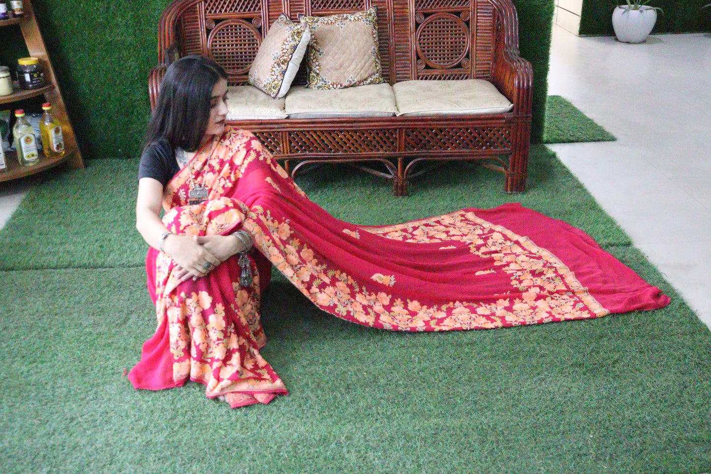 Kashmiri Traditional Chiffon Fabric With Handicraft Aari Work (Saree)s